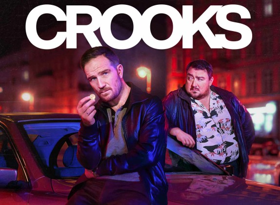 Crooks Banner Kritik