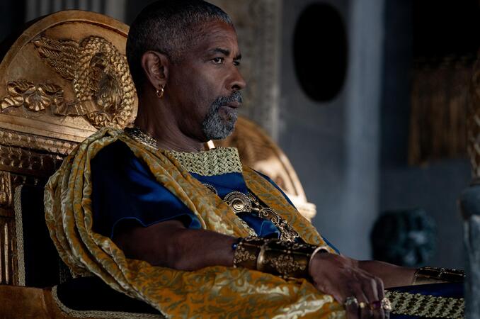 Denzel Washington als Macrinus im Kinofilm Gladiator 2