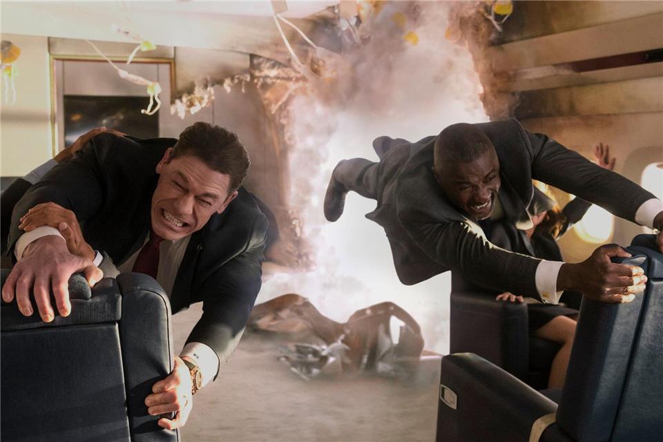 John Cena und Idris Elba Clarke im Actionfilm Heads Of State.