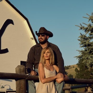 L-R: Cole Hauser as Rip Wheeler und Kelly Reilly als Beth Dutton in Episode 513 der Serie Yellowstone (c) Paramount